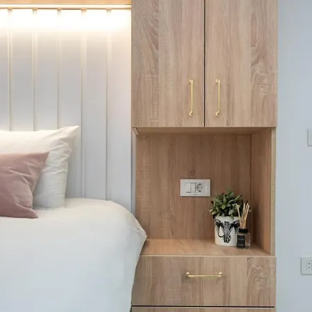 Prestige With View Magheru *