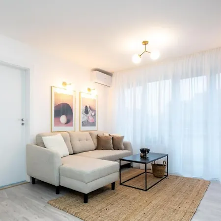 Prestige With View Magheru *