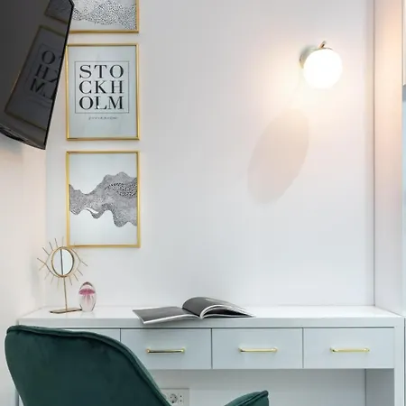 公寓 Prestige With View Magheru *