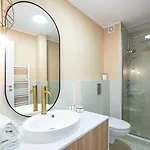 Prestige With View Magheru Апартаменти